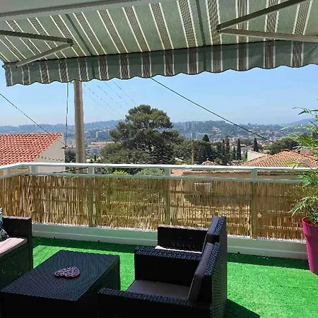 Gite « La Sakalava » Vue Panoramique Faron Toulon Buitenkant foto